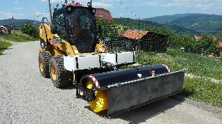 Perie de asfalt - maturator stradal