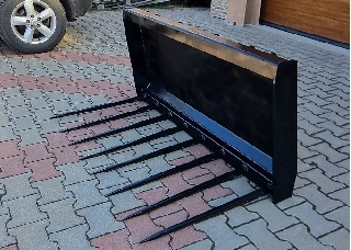 Furca pentru gunoi de grajd prindere tip Bobcat